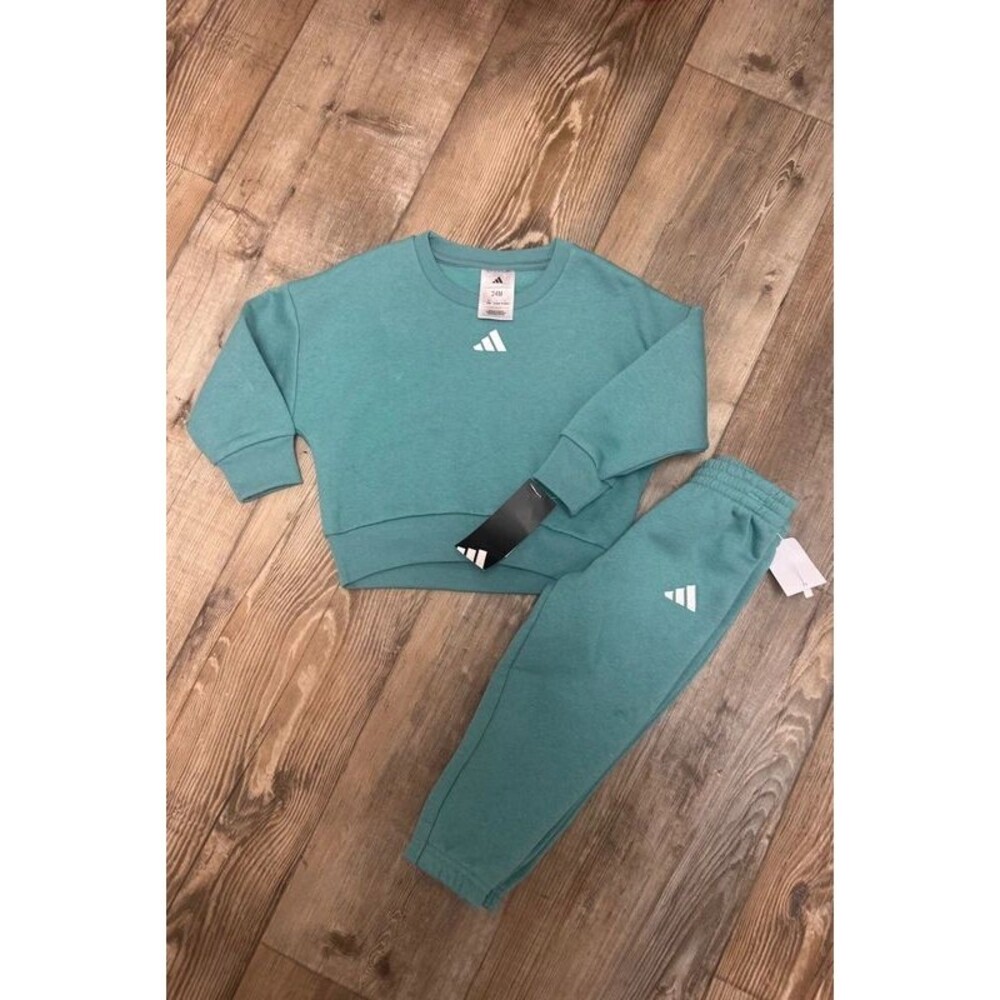 Adidas soft fleece two piece sweatsuit